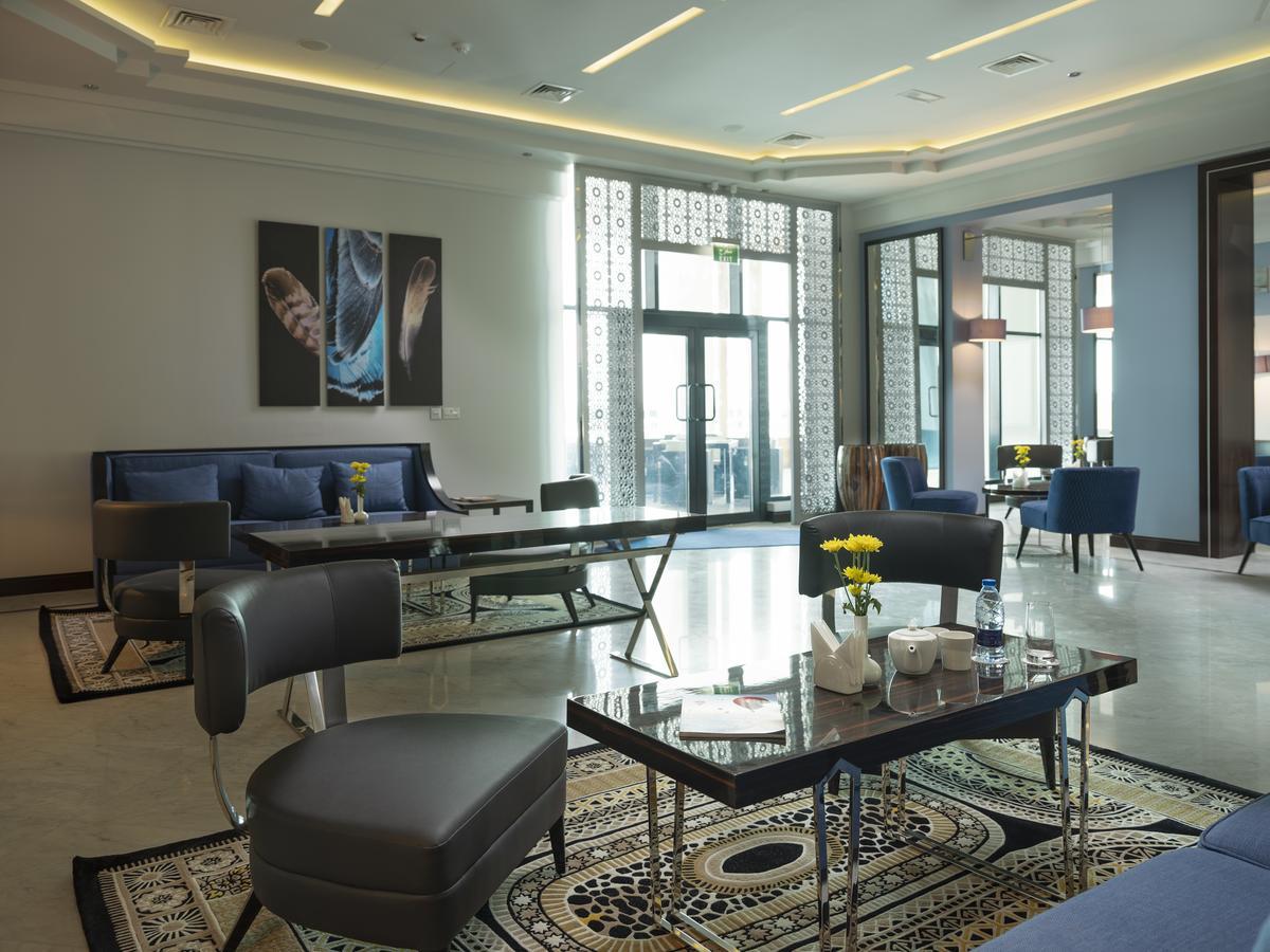 Retaj Salwa Resort & Spa Ντόχα Εξωτερικό φωτογραφία The lobby of the hotel